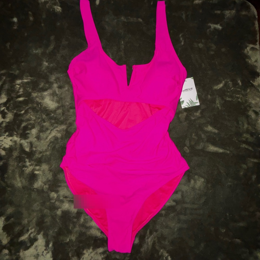 EoMenie Hot Pink One Piece‎ Swimsuit Cutout Detail Sexy Summer Beach - L
